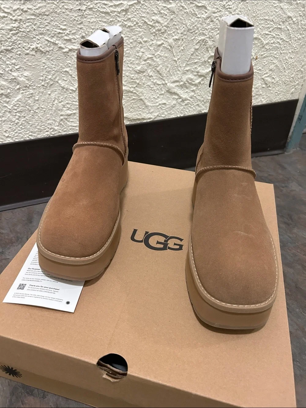 UGG Women’s CITYFUNC Chestnut Suede Mid-Calf Zip Boots BRAND NEW BOX AUTHENTIC